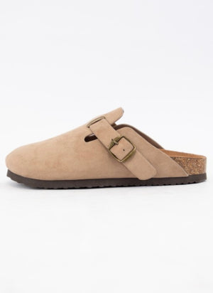 Regis Clog