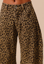 Barrel Leopard Jeans