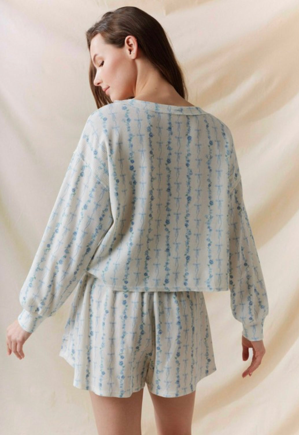 Flower Thermal Top