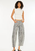 Barrel Leopard Jean