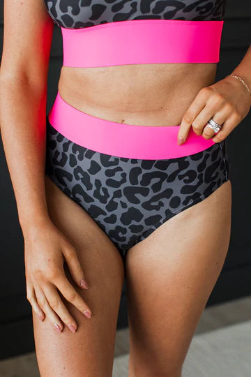 Ray of Sun Leo Bottom