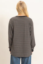 Laid-Back Top