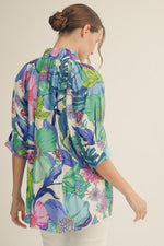 Standing Neckline Top