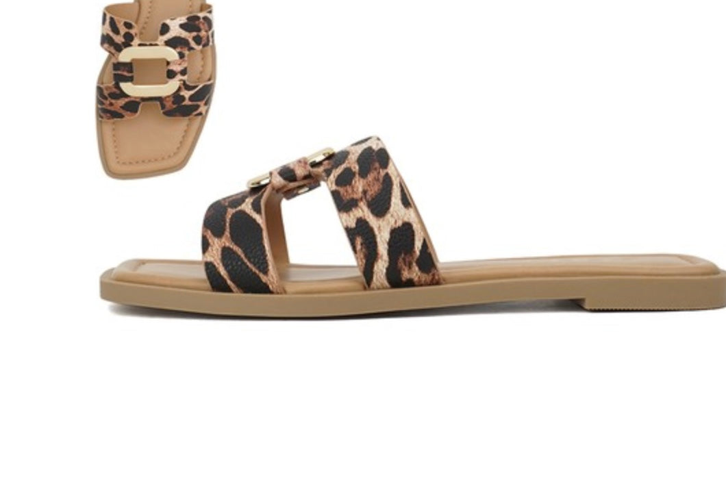 Feng Leopard Sandal