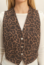 Chic Leopard Vest