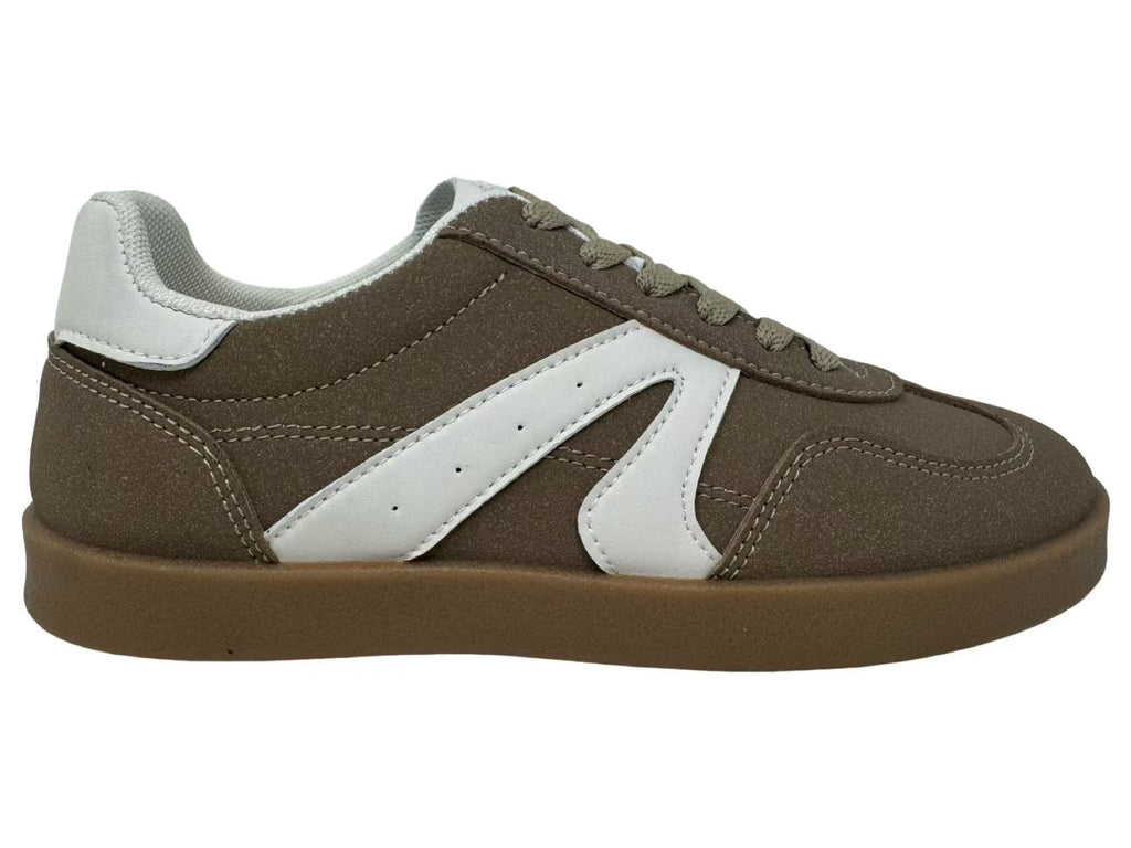 Very G Retro Sneakers