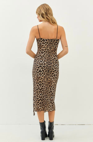 Stretchy Leopard Midi Dress