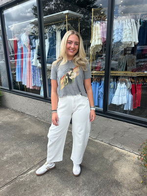 Sonny Graphic Crop