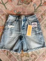 Mid-Length Loose Shorts