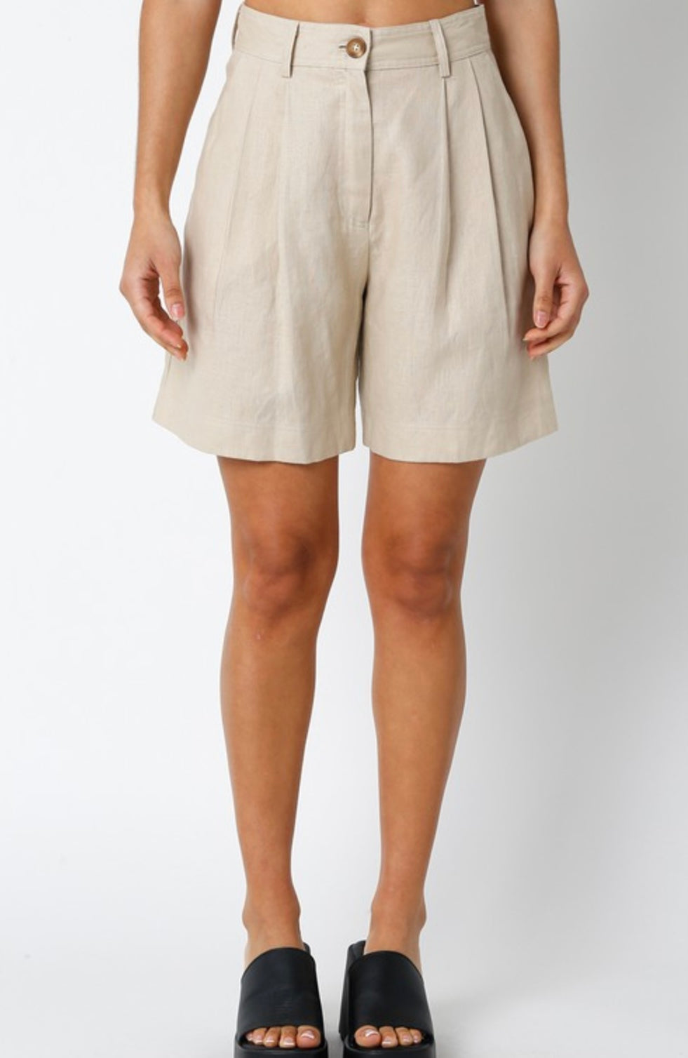 Mila Linen Shorts