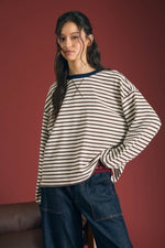 V Stitch Knit Top