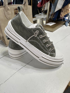 Very G Aman Sage Velvet