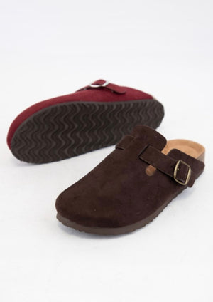 Regis Clog