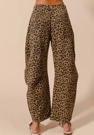 Barrel Leopard Jeans