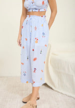 Brunch Motif Cropped Pants