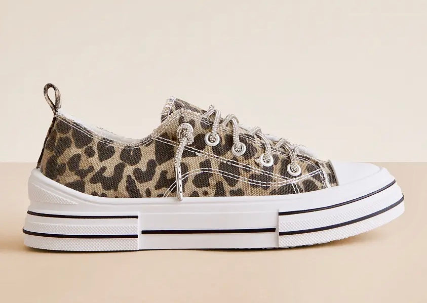 Very G Aman Leo Sneaker