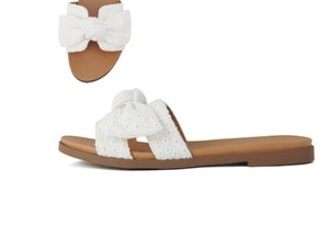 Writer Bow Sandal
