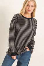 Laid-Back Top
