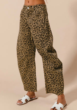 Barrel Leopard Jeans