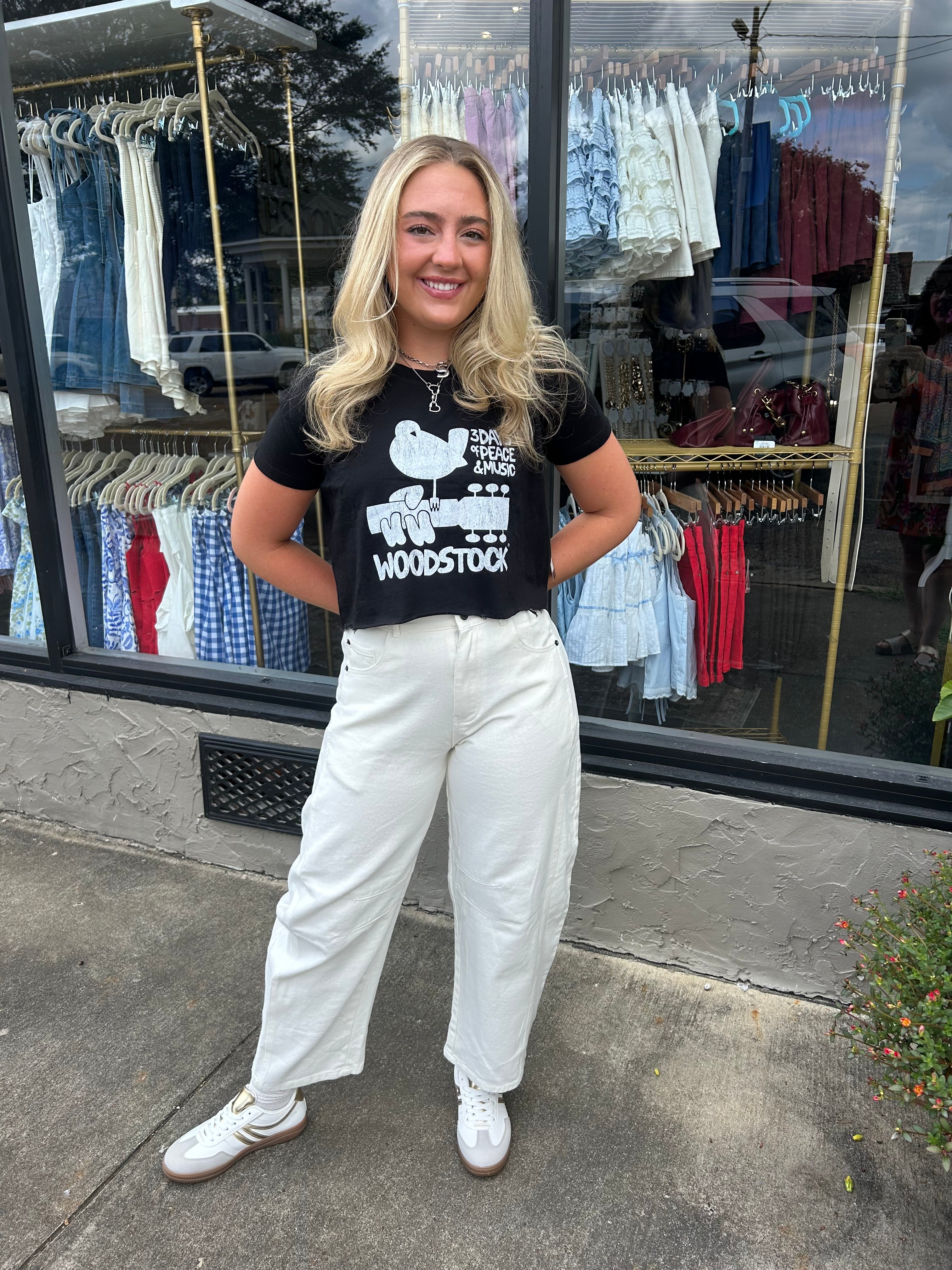 Woodstock Graphic Crop
